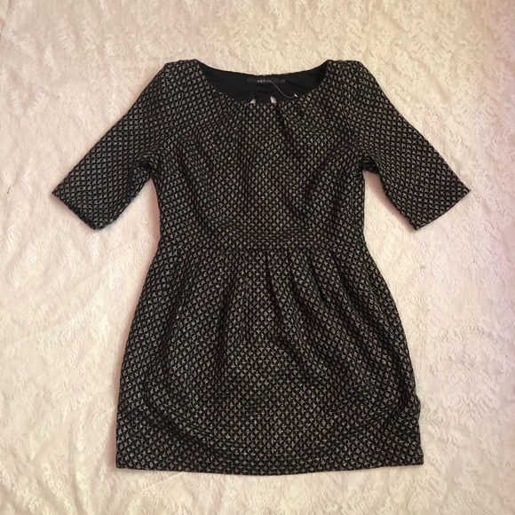 Ark & Co Dresses & Skirts - Ark&Co metallic thread open back mini party dress